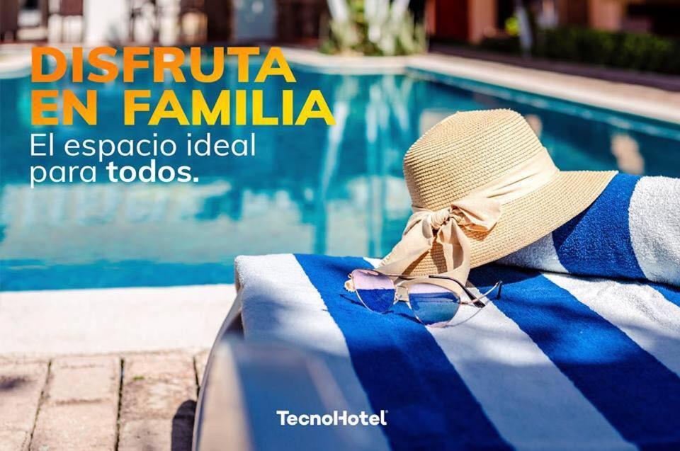 Tecnohotel Itzaes Mérida Extérieur photo