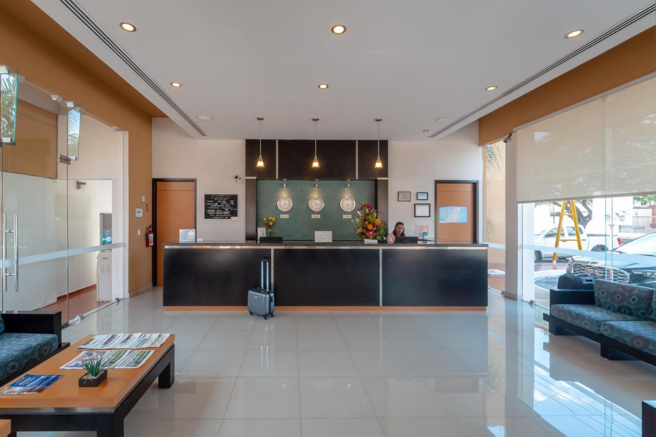 Tecnohotel Itzaes Mérida Extérieur photo