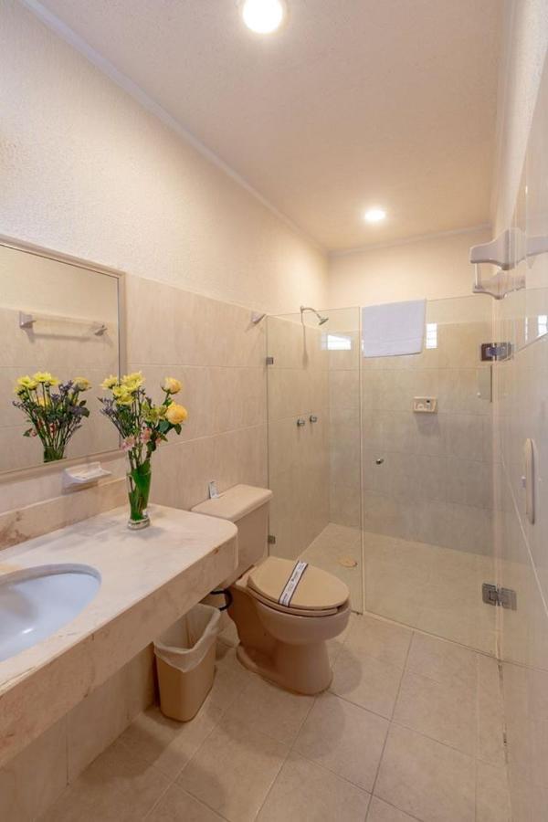 Tecnohotel Itzaes Mérida Extérieur photo
